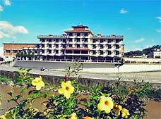 ***  Hotel Beira Rio Brusque Brésil